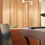 Zeit Hotel 4*